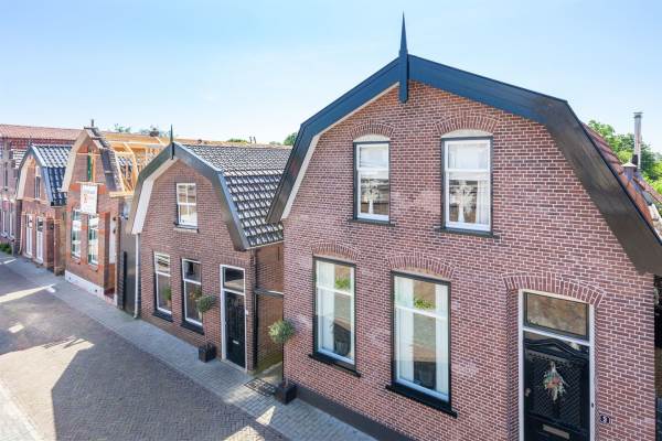 Woning Brugweg 9 + 11 Waddinxveen