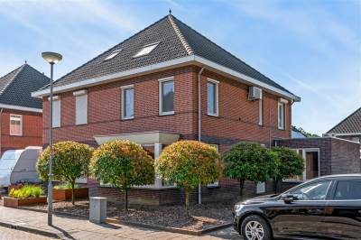 Woning Burg.van Banningstraat 42 Gennep