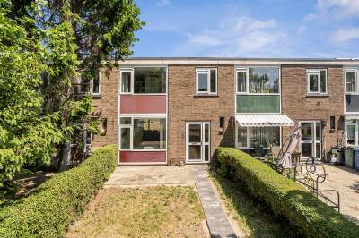 Woning A	dastraat 23 Hoogvliet Rotterdam