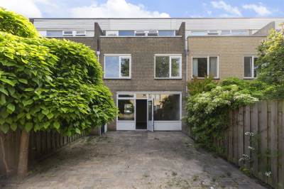 Woning Willem-Alexanderplantsoen 90 Barendrecht