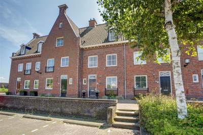 Woning Frederik Hendrik wal 93 Geertruidenberg