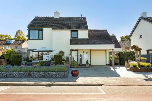 Woning J.S. Bachstraat 2422A Eijsden