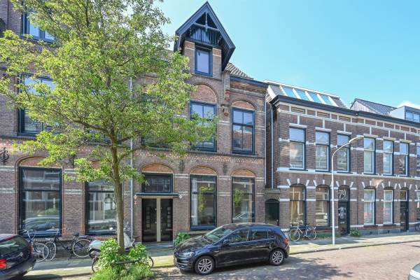 Woning Johan van Vlietstraat 81rood Haarlem