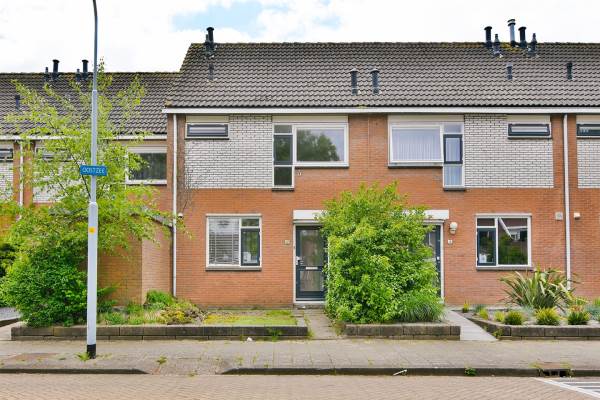 Woning Oostzee 12 Hoofddorp