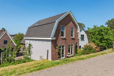Woning Maasdijk 100 Rossum (GE)