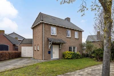 Woning Deken Van Baarsstraat 26 Budel