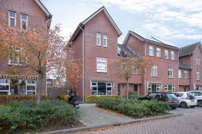 Woning Emmasingel 23 Hendrik-Ido-Ambacht
