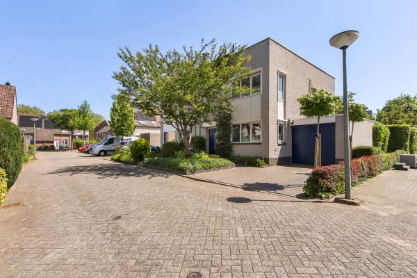 Woning Aletta Jacobs-erf 82 Dordrecht