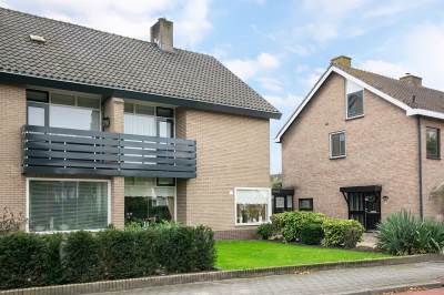 Woning Van Dijkhuizenstraat 31 Nijkerkerveen