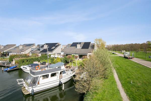 Woning Loefzijde 1 Almere