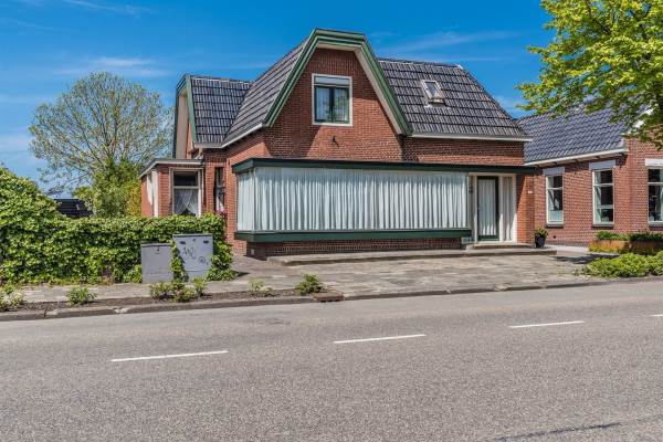Woning Hoofdstraat 181 Uithuizermeeden