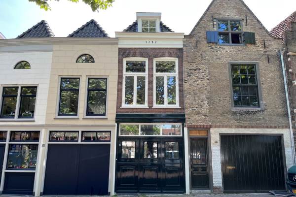 Woning Weeshuisplein 23 Dordrecht