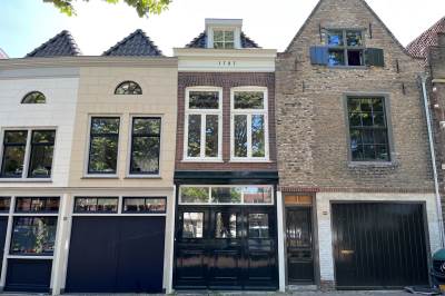 Woning Weeshuisplein 23 Dordrecht
