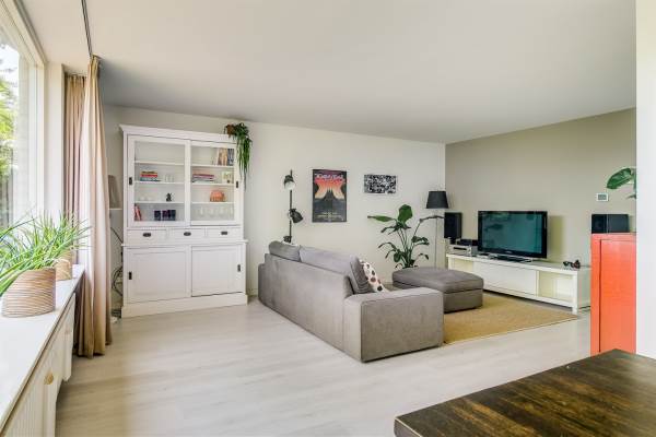 Woning Aartsbisschop Romerostraat 197 Utrecht