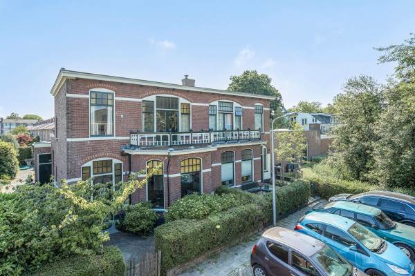 Woning Laan van Langenhorst 4 Voorschoten