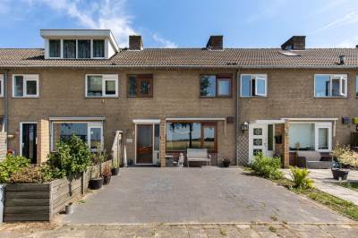 Woning Troelstralaan 7 Zwanenburg