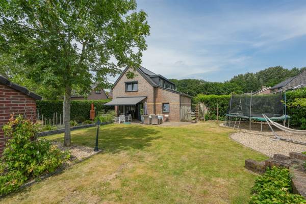 Woning Vissersstraatje 1 Millingen aan de Rijn