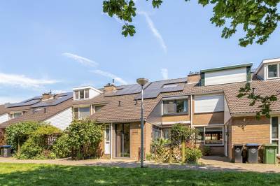Woning Zwanenwater 10 Roelofarendsveen