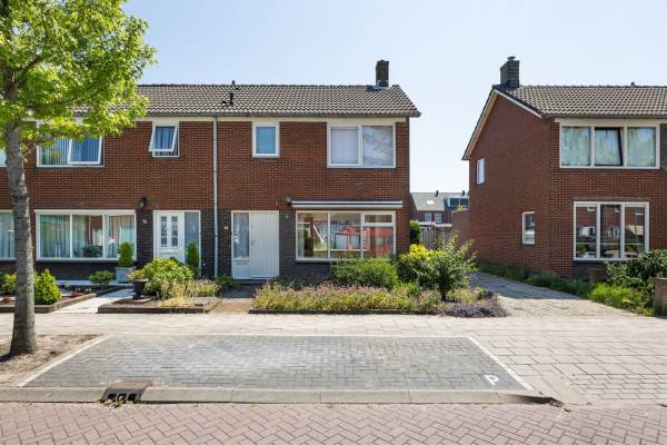 Woning Lichterstraat 18 Nieuw-Vennep