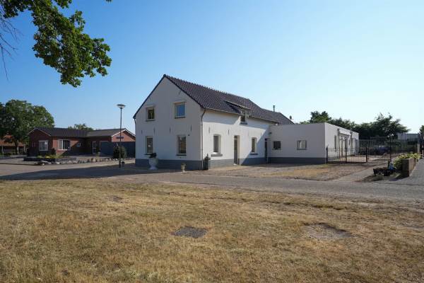 Woning Brachterzijde 13 Sint Joost
