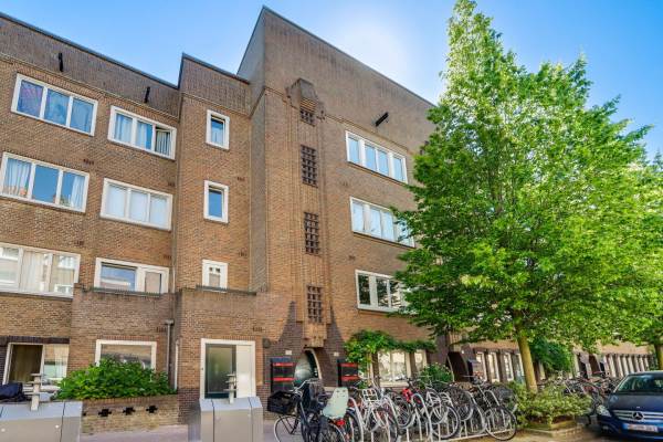 Woning Bestevâerstraat 54 - 1 Amsterdam