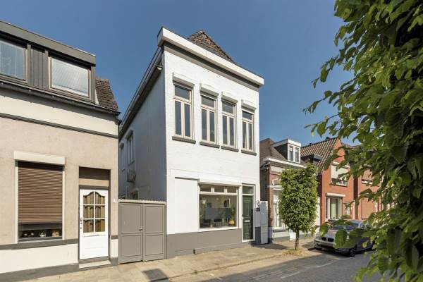 Woning Damstraat 25 Roosendaal