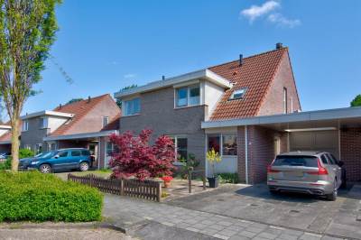 Woning Beursjeskruidstraat 15 Almere
