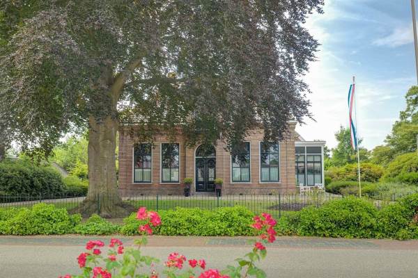 Woning Dorpsstraat 80 de Wijk