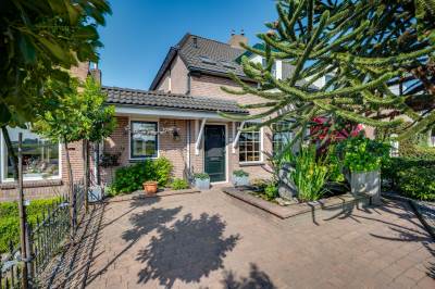Woning Lage Vaartkant 64 Etten-Leur