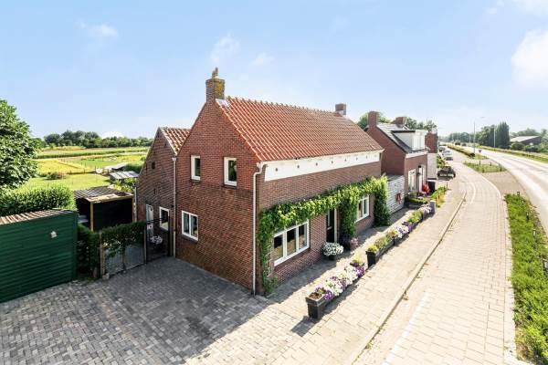 Woning Rijksweg 15 Nieuw-Vossemeer