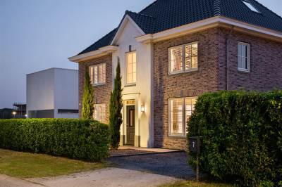 Woning Van Leeuwenhoekhof 7 Rotterdam