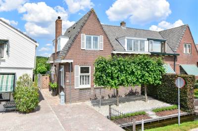 Woning Oude Nieuwveenseweg 12 Nieuwveen