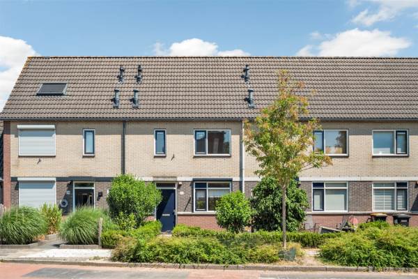 Woning Willem van Harselaarlaan 32 Nijkerk