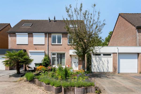 Woning Buitenberg 28 Roosendaal