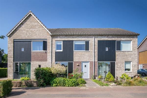 Woning Annie Klijzinglaan 16 Willemsoord