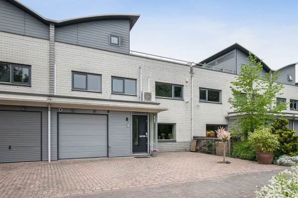 Woning Godfried Bomansstraat 28 Almere