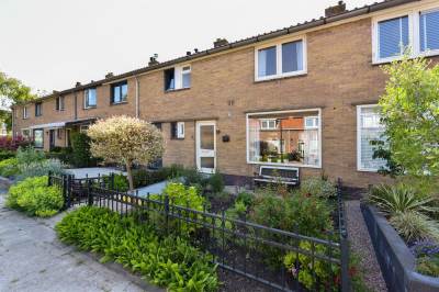 Woning de Bruinlaan 18 Amstelhoek