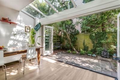 Woning Eerste Atjehstraat 132H Amsterdam