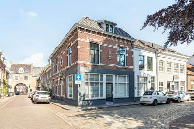 Woning Markt 2 Buren (GE)