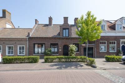 Woning Markt 16 Standdaarbuiten