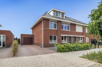 Woning Cor Dirksestraat 22 Mijnsheerenland