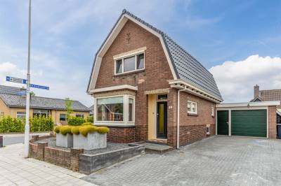 Woning Tsjerkestrjitte 39 De Westereen