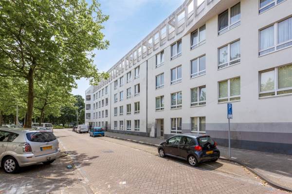 Woning Dickenslaan 196 Amsterdam