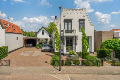 Woning Admiraal de Ruyterstraat 30 Oud-Beijerland