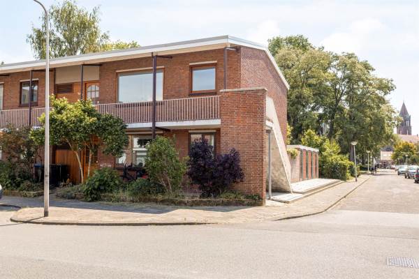 Woning Dr. Van Damstraat 75 Enschede