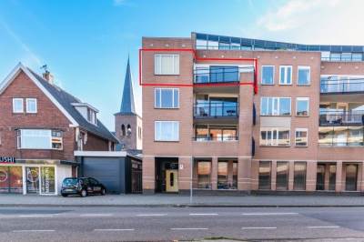 Woning K R Poststraat 4300 Heerenveen