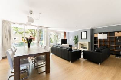 Woning Krooswijkhof 17 Amsterdam