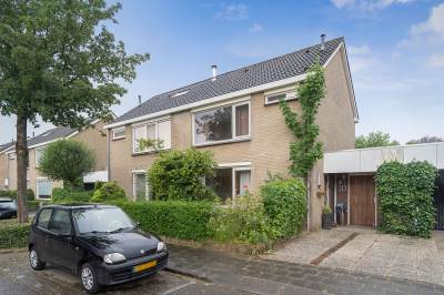 Woning Burgemeester van Grotenhuisstraat 10 Oosterhout (NB)