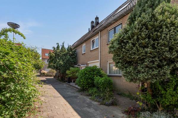 Woning Peddelkreek 21 Spijkenisse