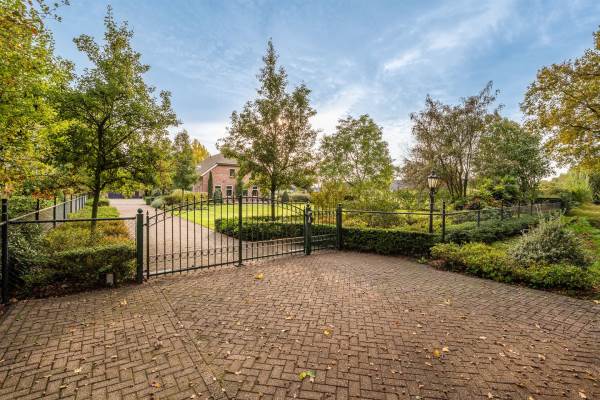 Woning Kloostereindweg 5 Helmond